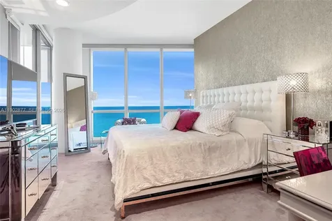 17121 Collins Avenue Sunny Isles Beach FL 33160