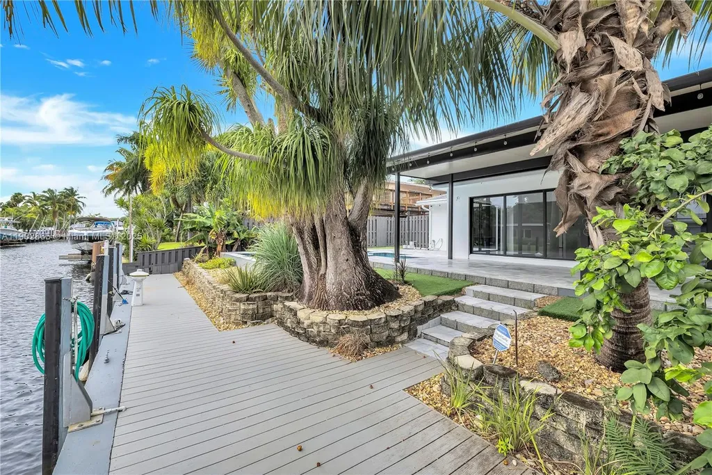 1608 SW 5th Court Fort Lauderdale FL 33312