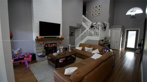 16111 SW 79th Terrace Miami FL 33193