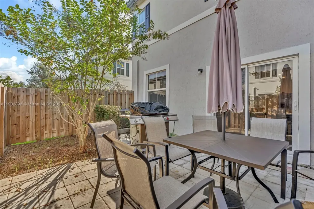 11851 NW 46th Street Coral Springs FL 33076