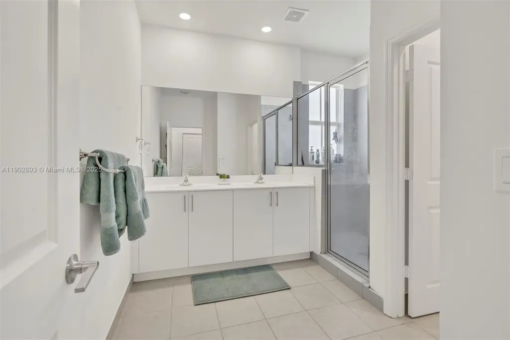 11851 NW 46th Street Coral Springs FL 33076