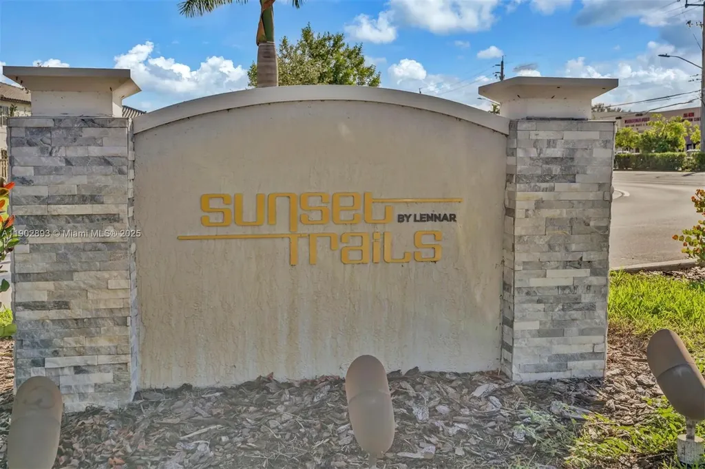 11851 NW 46th Street Coral Springs FL 33076