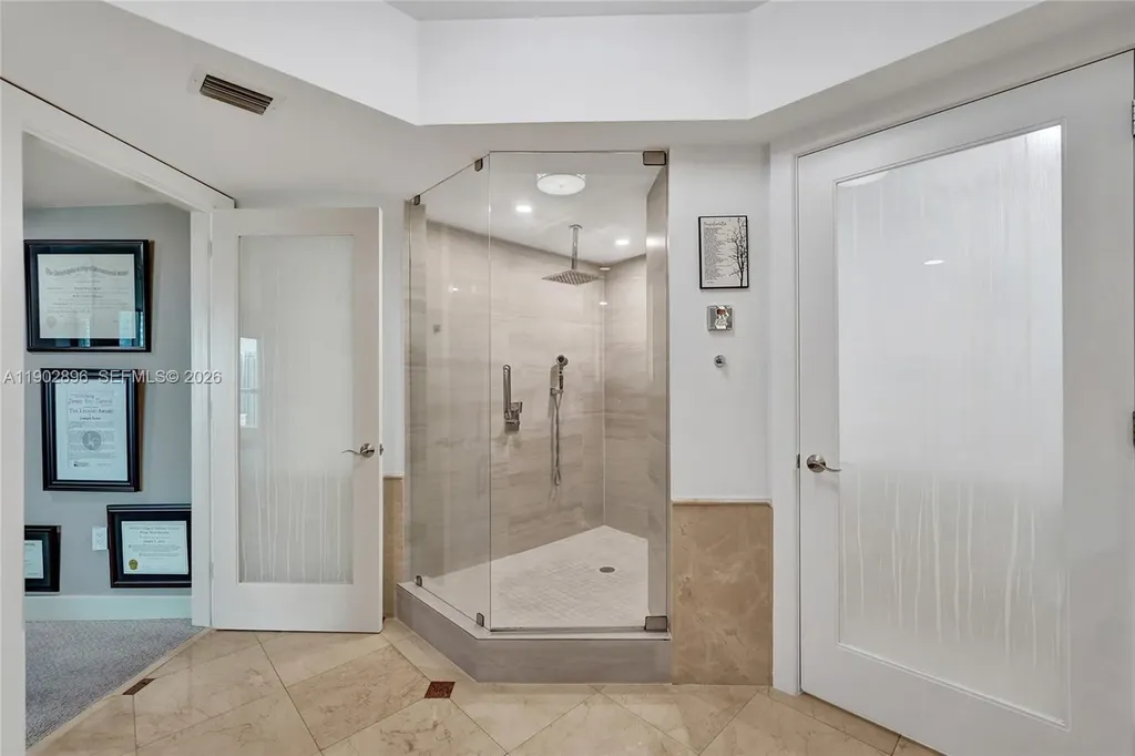 411 N New River Drive E Fort Lauderdale FL 33301