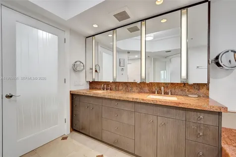 411 N New River Drive E Fort Lauderdale FL 33301