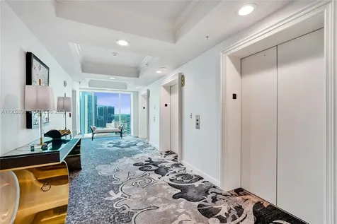 411 N New River Drive E Fort Lauderdale FL 33301