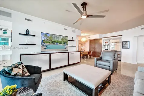 411 N New River Drive E Fort Lauderdale FL 33301