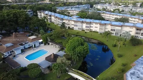 4700 NW 35th Street Lauderdale Lakes FL 33319