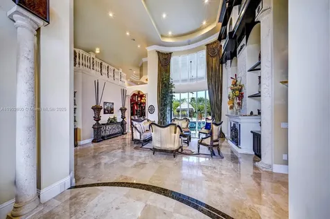 3828 Pine Lake Drive Weston FL 33332