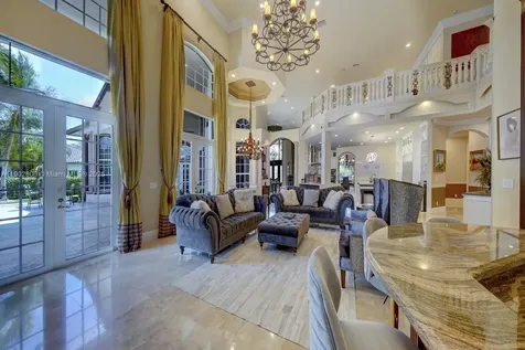 3828 Pine Lake Drive Weston FL 33332