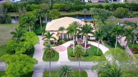 3828 Pine Lake Drive Weston FL 33332