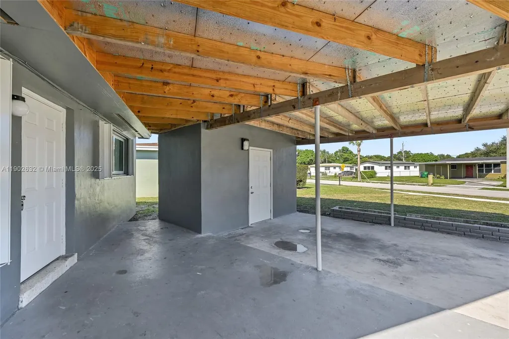 415 NW 29th Avenue Fort Lauderdale FL 33311