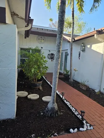 10610 SW 128th Avenue Miami FL 33186