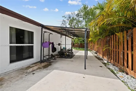 10610 SW 128th Avenue Miami FL 33186