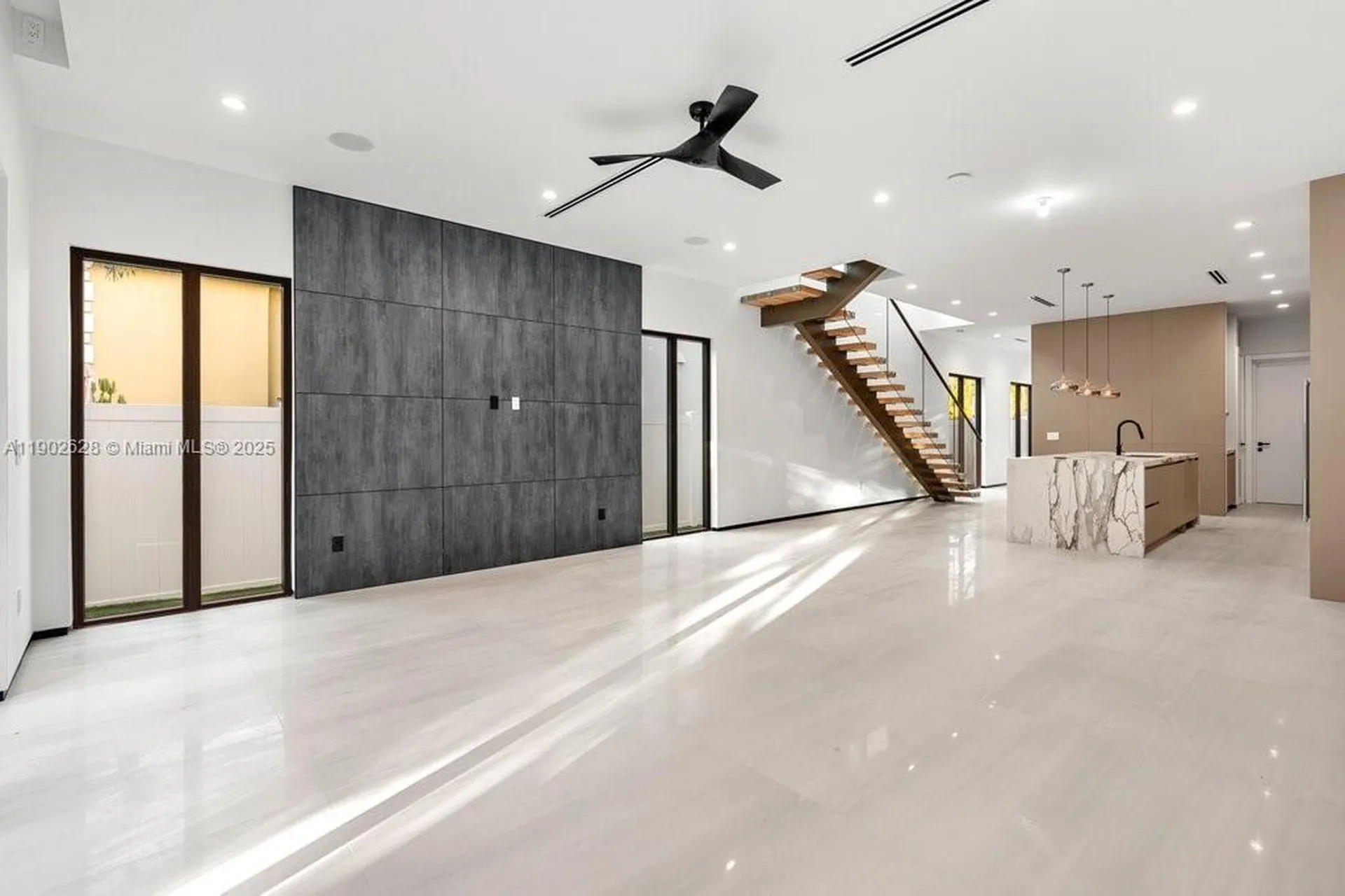 1215 NE 11th Avenue Fort Lauderdale FL 33304