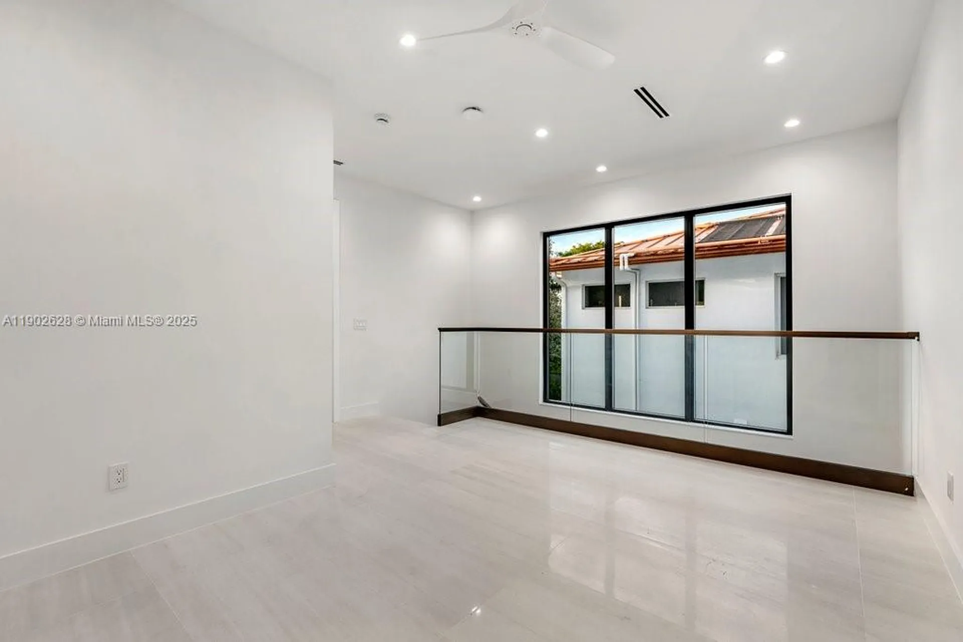 1215 NE 11th Avenue Fort Lauderdale FL 33304