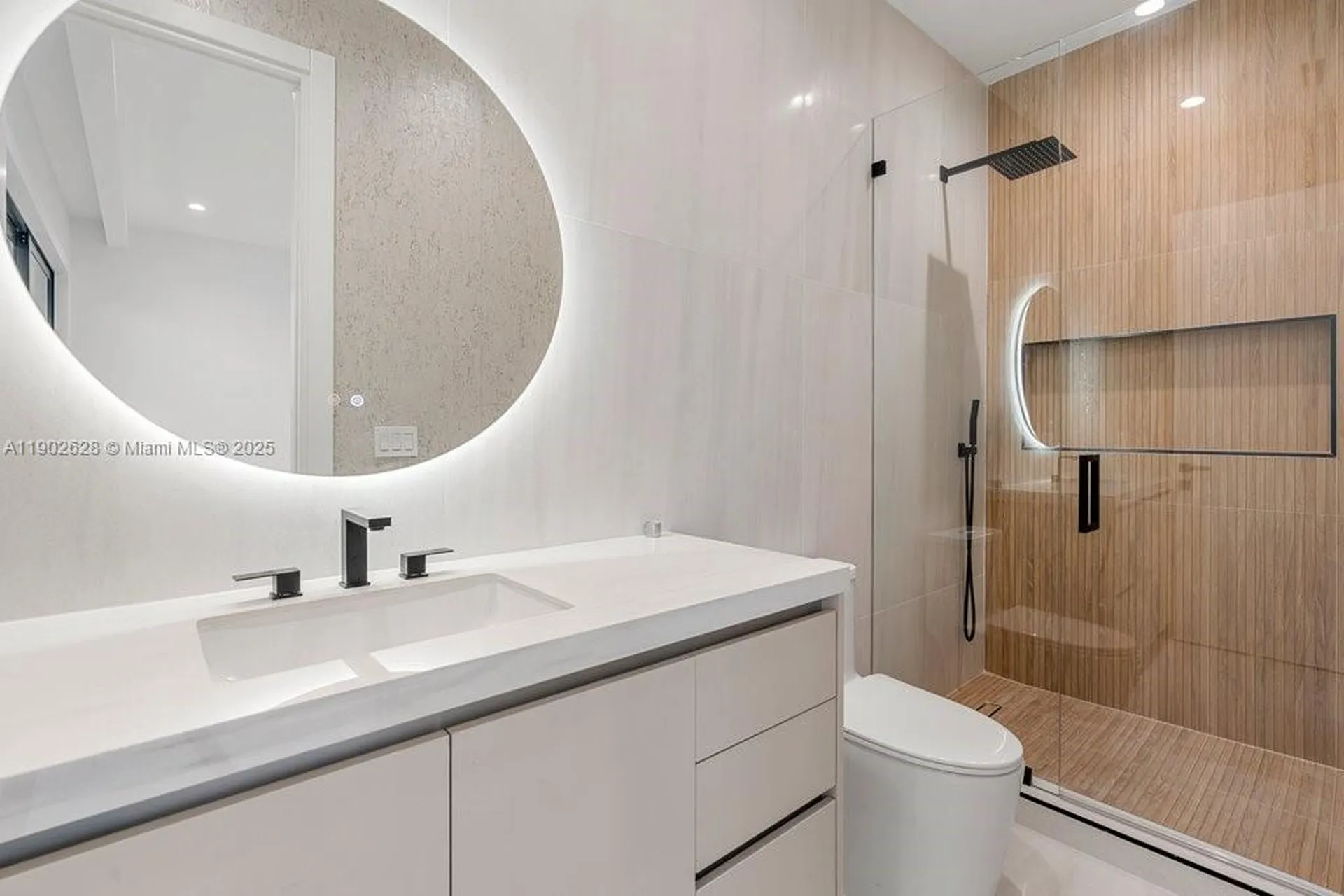 1215 NE 11th Avenue Fort Lauderdale FL 33304