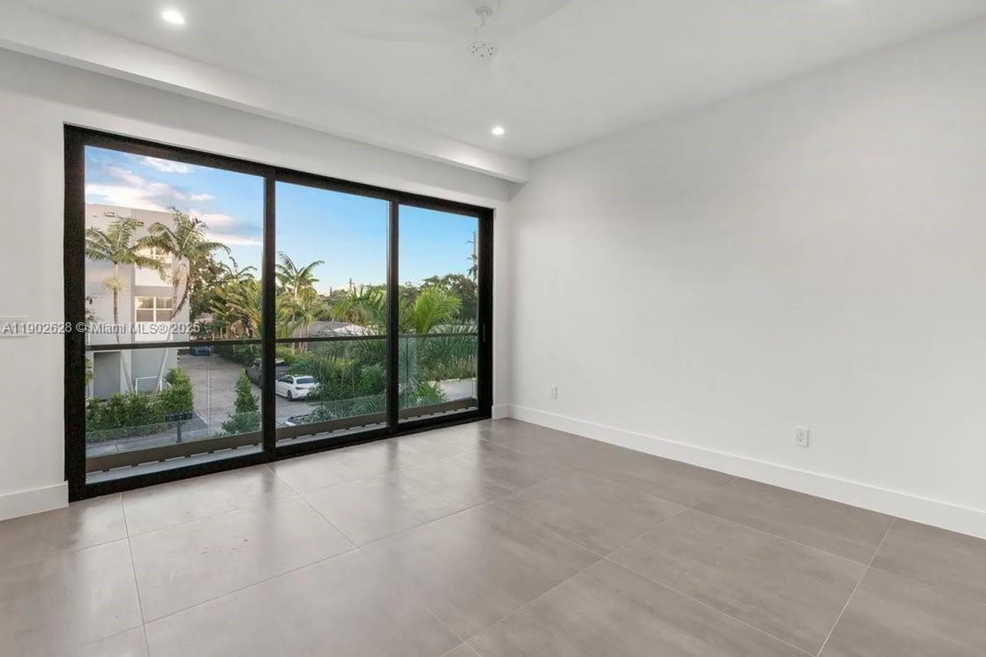 1215 NE 11th Avenue Fort Lauderdale FL 33304