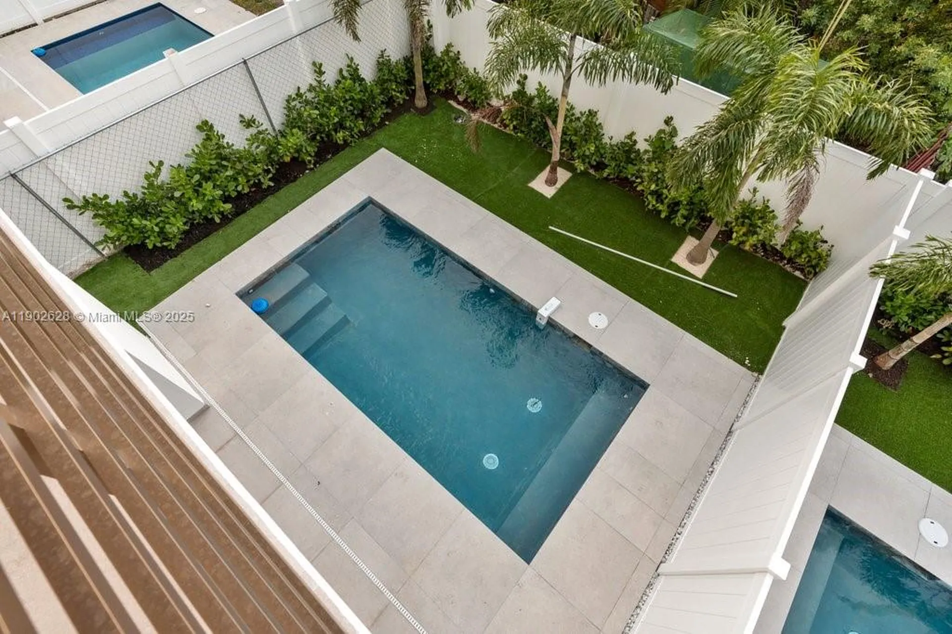 1215 NE 11th Avenue Fort Lauderdale FL 33304