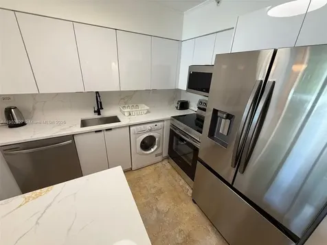 1500 Bay Road Miami Beach FL 33139