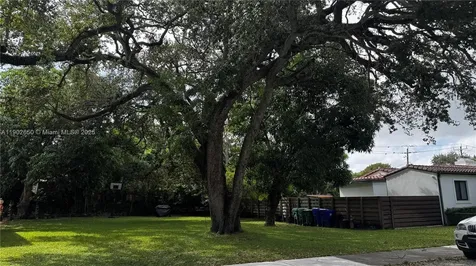 860 NE 81st Street Miami FL 33138