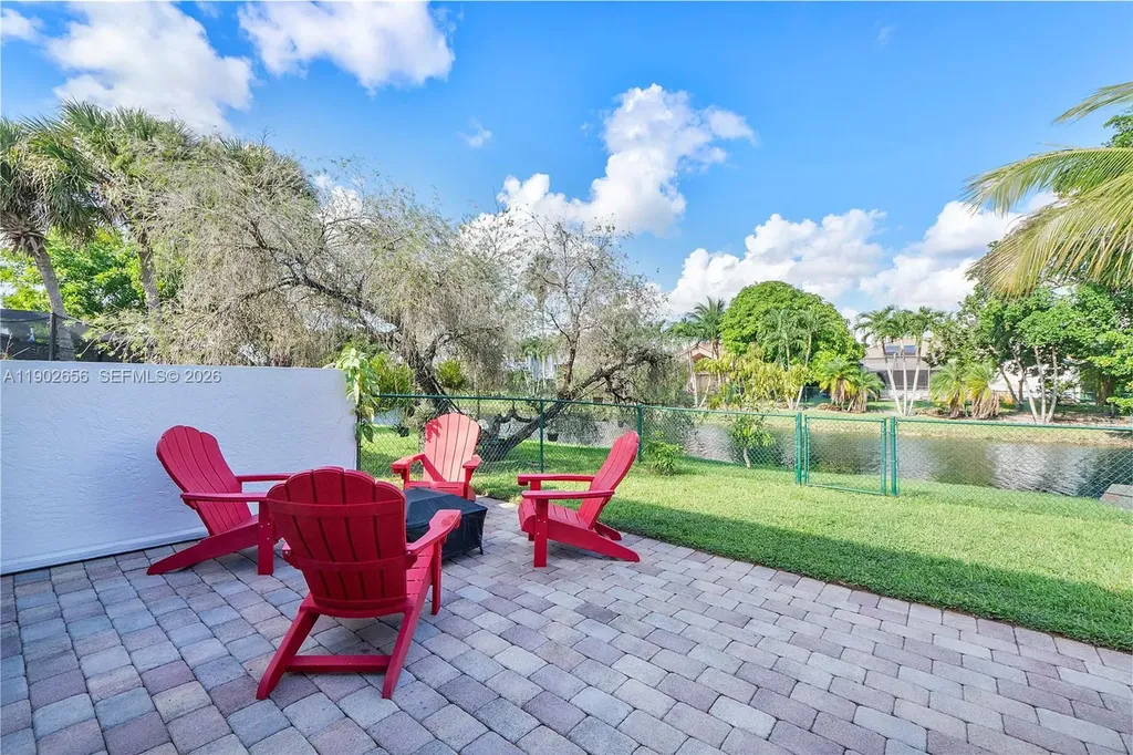 236 NW 118th Drive Coral Springs FL 33071