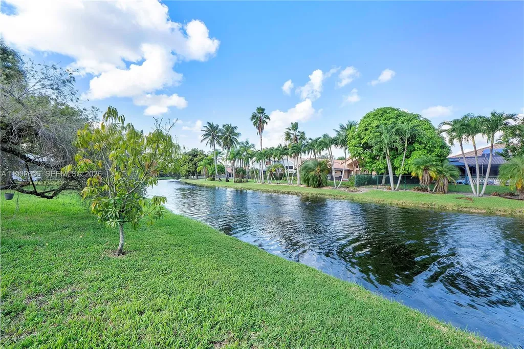 236 NW 118th Drive Coral Springs FL 33071