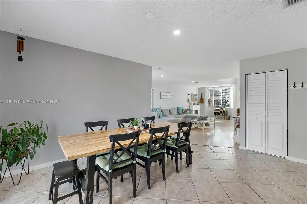 236 NW 118th Drive Coral Springs FL 33071