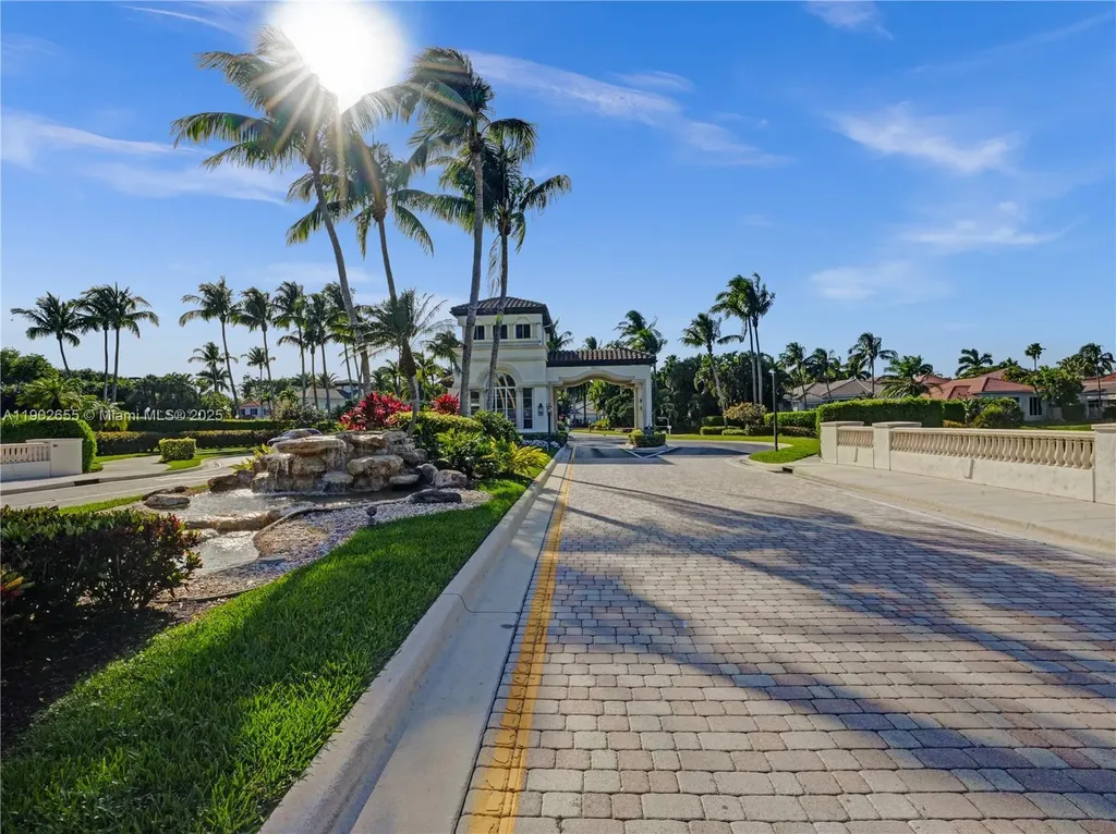 16291 Bristol Pointe Drive Delray Beach FL 33446