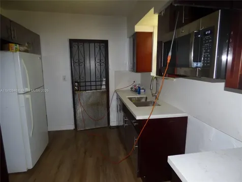 347 NW 42nd Street Miami FL 33127