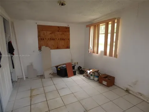 347 NW 42nd Street Miami FL 33127