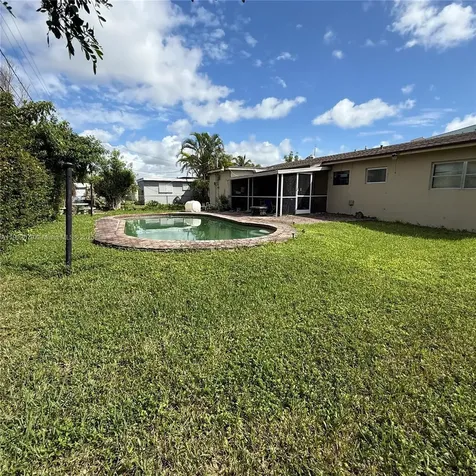20730 NE Miami Court Miami Gardens FL 33179
