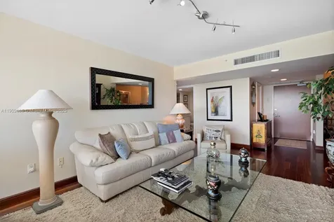 16500 Collins Avenue Sunny Isles Beach FL 33160