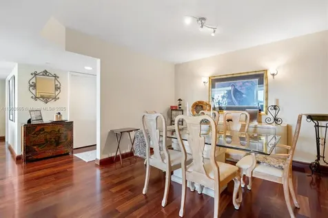 16500 Collins Avenue Sunny Isles Beach FL 33160