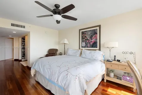 16500 Collins Avenue Sunny Isles Beach FL 33160