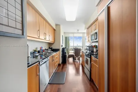 16500 Collins Avenue Sunny Isles Beach FL 33160