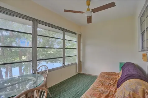 5103 NW 35th Street Lauderdale Lakes FL 33319