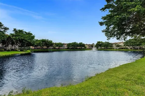 5103 NW 35th Street Lauderdale Lakes FL 33319