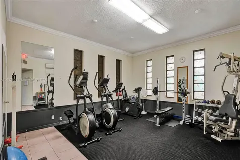 5103 NW 35th Street Lauderdale Lakes FL 33319
