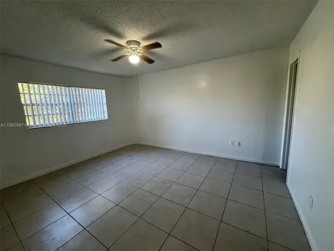 1503 NW 207th Street Miami FL 33169
