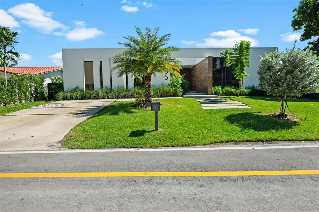 655 Layne Boulevard Hallandale Beach FL 33009
