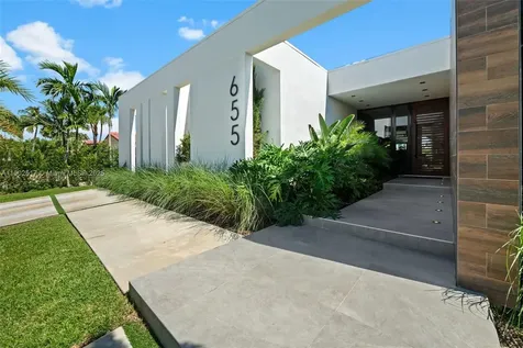 655 Layne Boulevard Hallandale Beach FL 33009