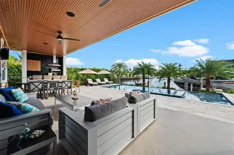 655 Layne Boulevard Hallandale Beach FL 33009