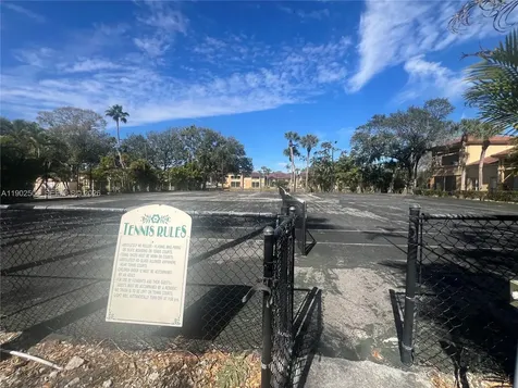 4791 Via Palm Lakes West Palm Beach FL 33417