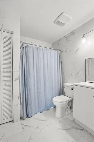 2261 NW 139th Avenue Sunrise FL 33323