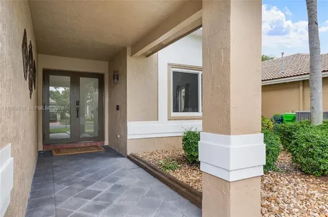 2261 NW 139th Avenue Sunrise FL 33323