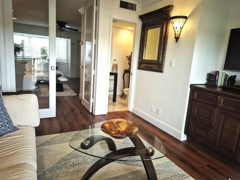 535 Hendricks Isle Fort Lauderdale FL 33301