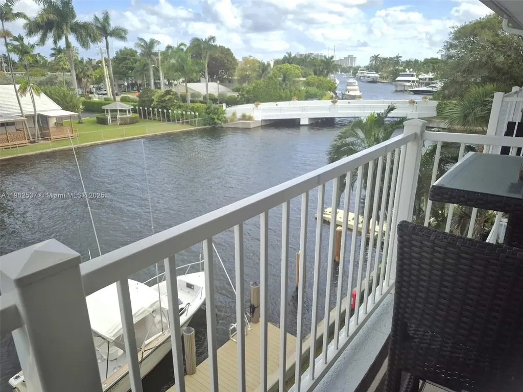 535 Hendricks Isle Fort Lauderdale FL 33301