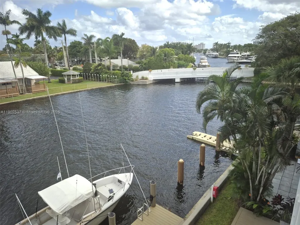 535 Hendricks Isle Fort Lauderdale FL 33301