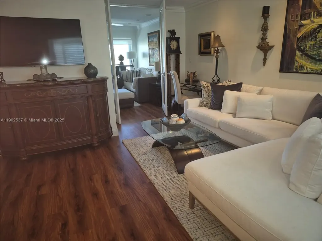 535 Hendricks Isle Fort Lauderdale FL 33301