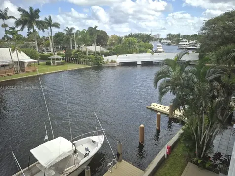 535 Hendricks Isle Fort Lauderdale FL 33301